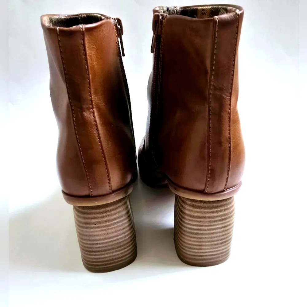 KORKS Destiny Block Heel Bootie Tan Women's Size 9 - Image 10