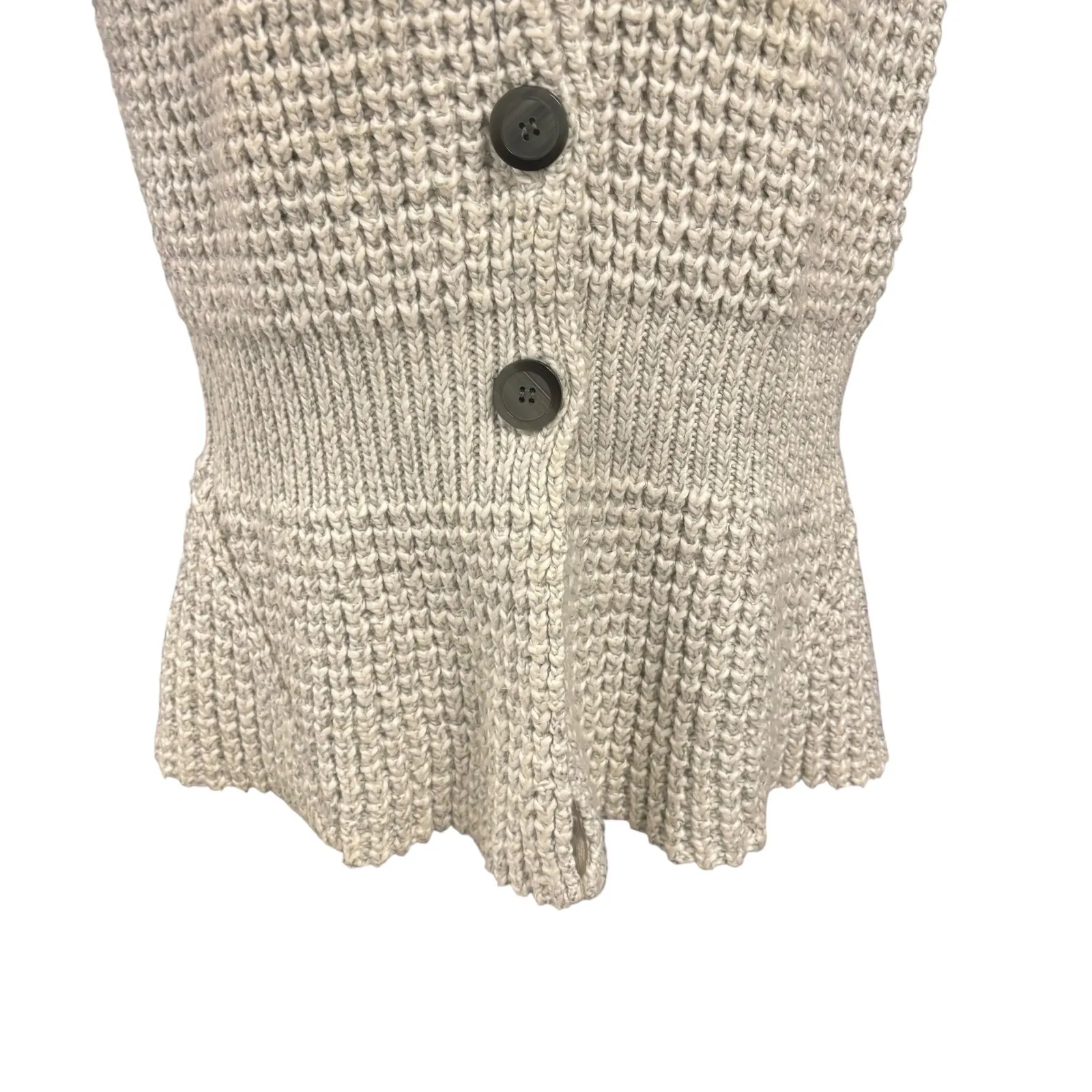 Kenneth Cole New York Button Front Knit Top Short Sleeve Medium‎ Tan - Image 4