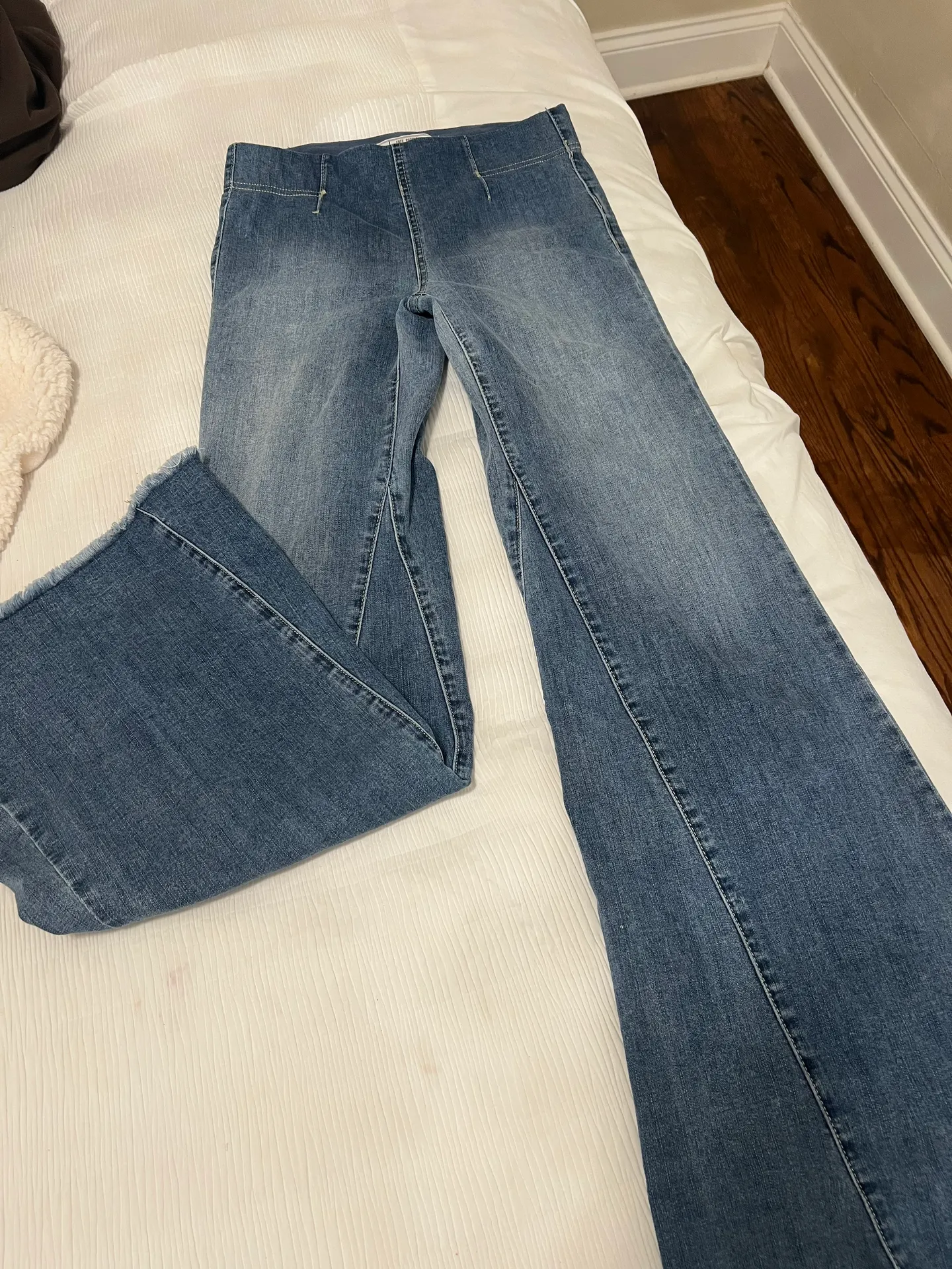 Free People Flare Jeans Blue Size 25 - Image 3