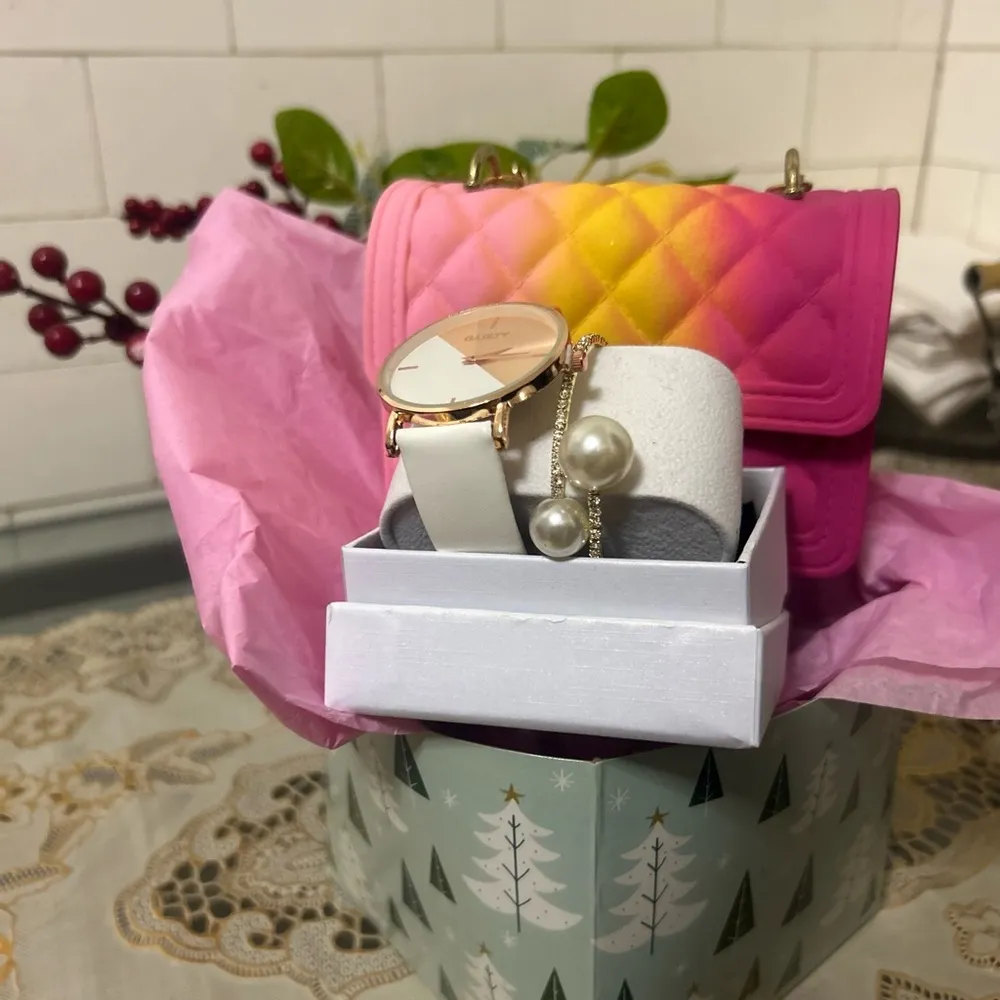 Christmas gift box Pink - Image 10