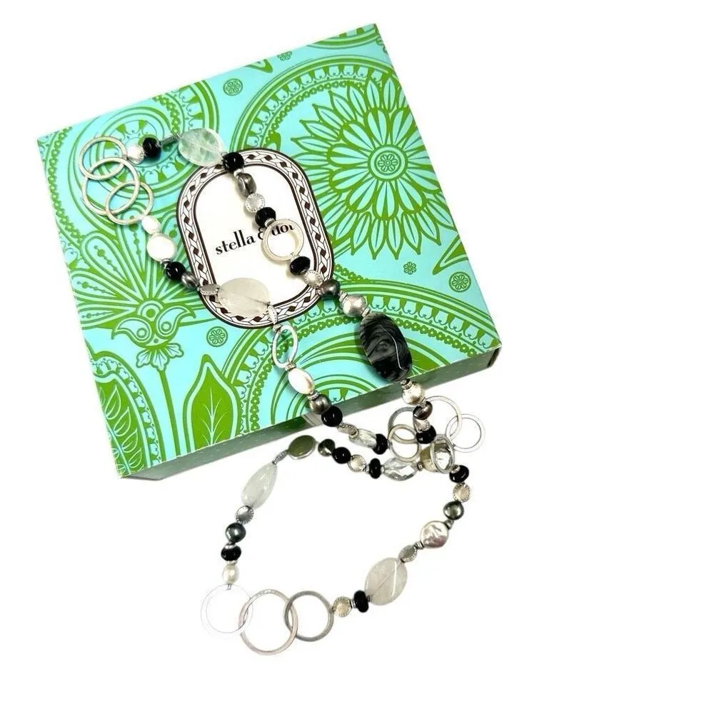 Stella & Dot Necklace Silver Tone Rock Crystal & Onyx Freshwater Pearl Necklace - Image 2