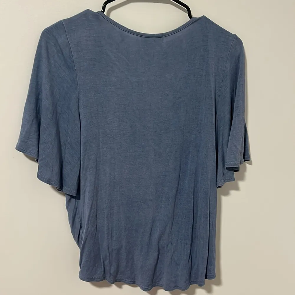 Maeve by Anthropologie Blue Wrap Top Short Sleeve Closet Staple Size Small - Image 3