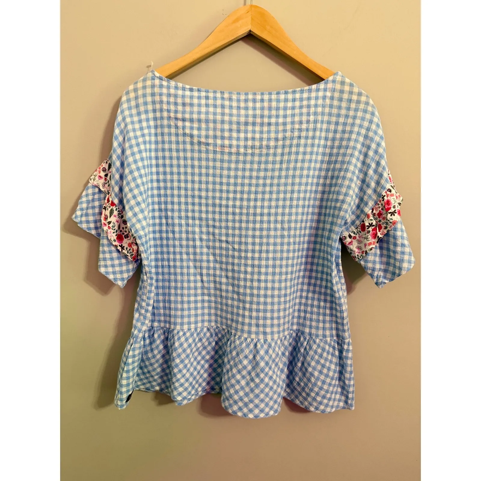 Matilda Jane Blue Gingham Ruffle Top Floral Trim Short Sleeve Womens Size S - Image 5