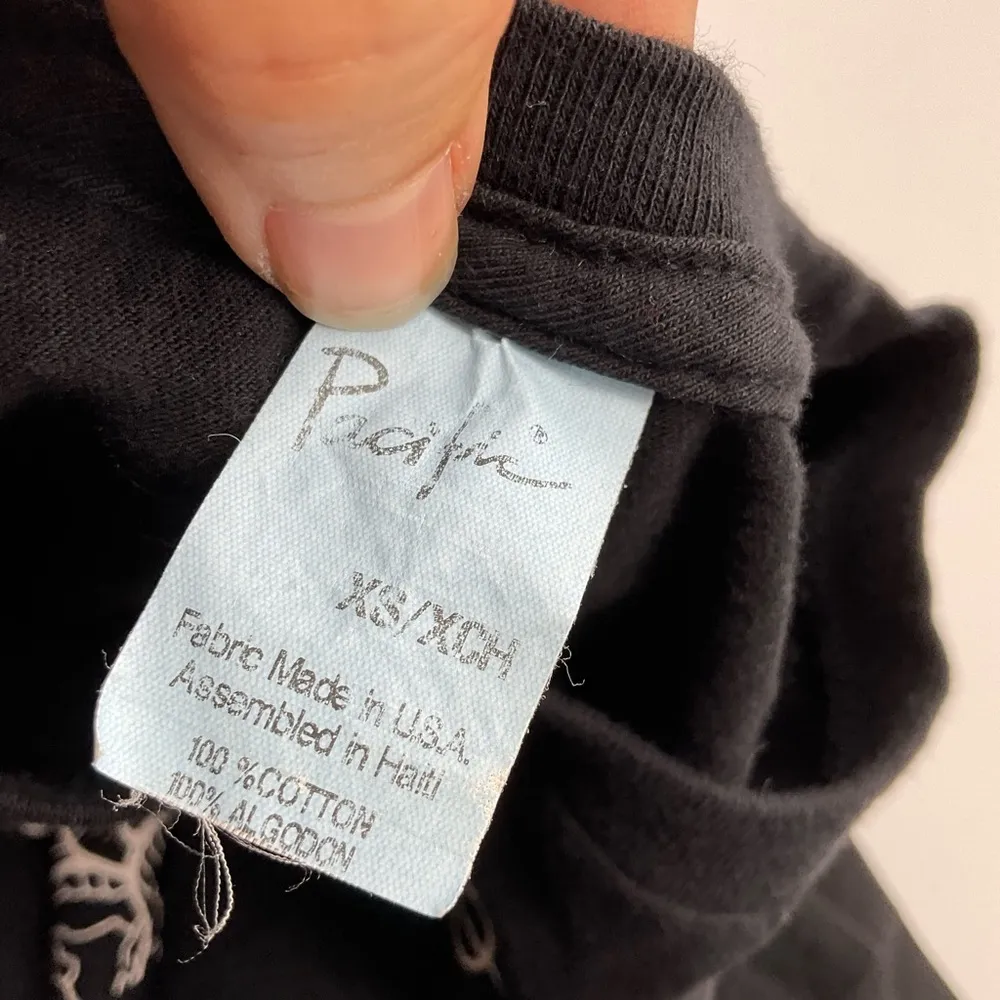 NWOT TWENTY ONE PILOTS BLURRY FACE TEE BY PACIFIC - Image 4