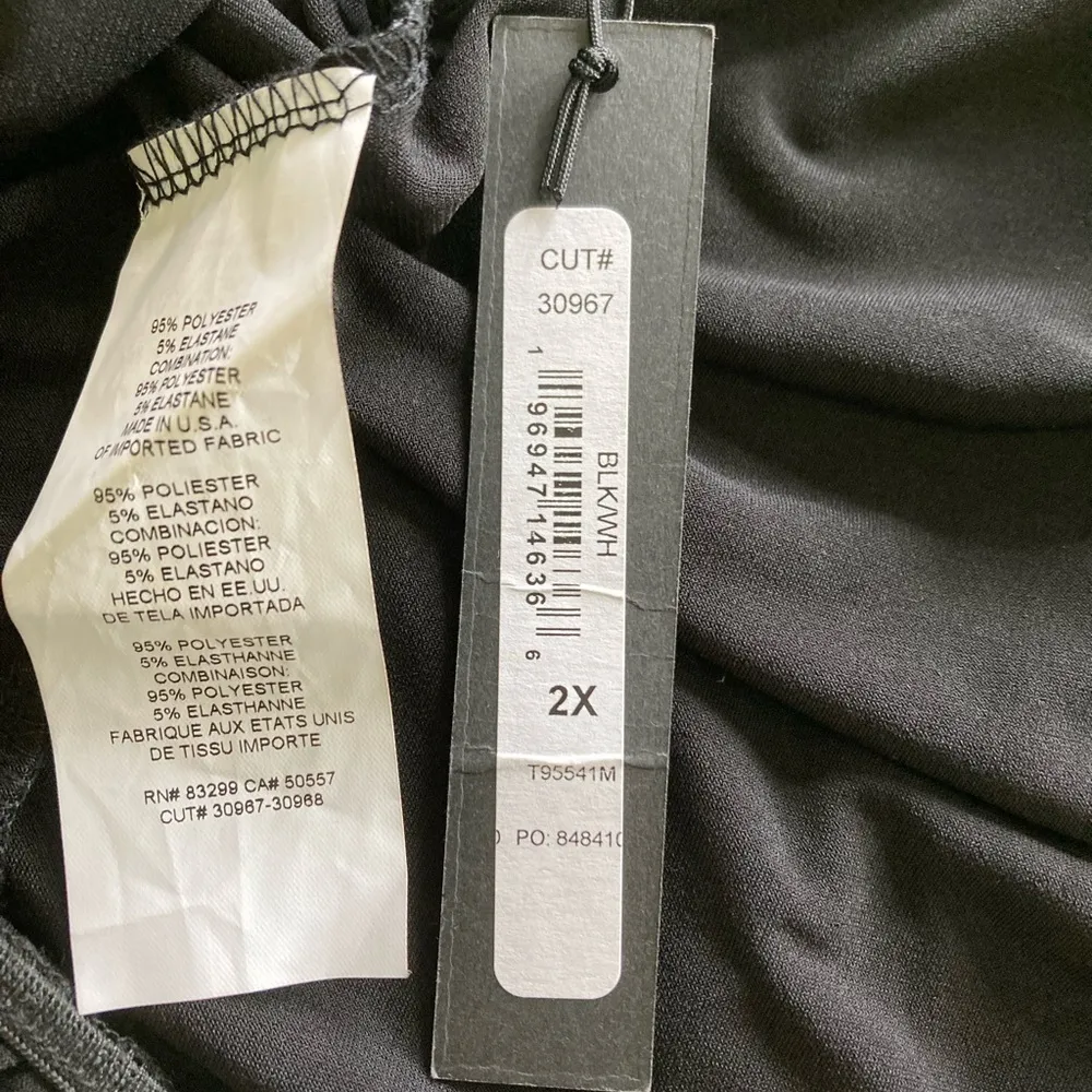 NWT Tahari USA Women’s 2X Liquid Knit Wide Leg Black & White Sleeveless Jumpsuit - Image 9