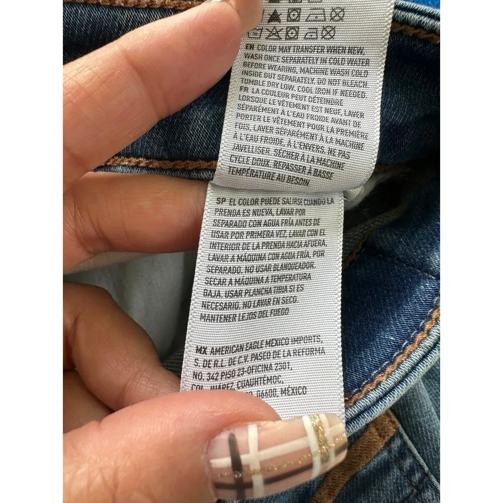 American Eagle AEO Women's Hi-Rise Jegging Crop Factory Faded Denim Jeans 14 - Image 6