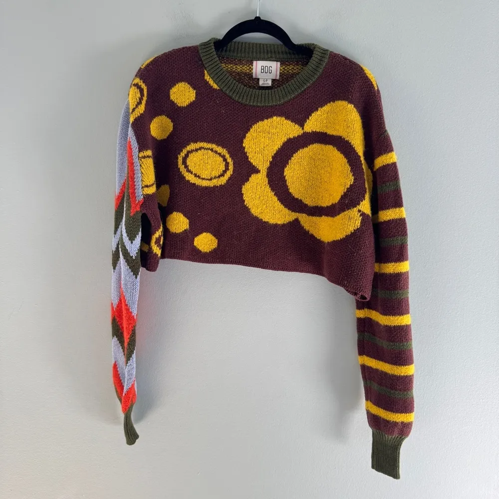 Urban Outfitters BDG Rio Pullover Cropped Sweater - Image 4