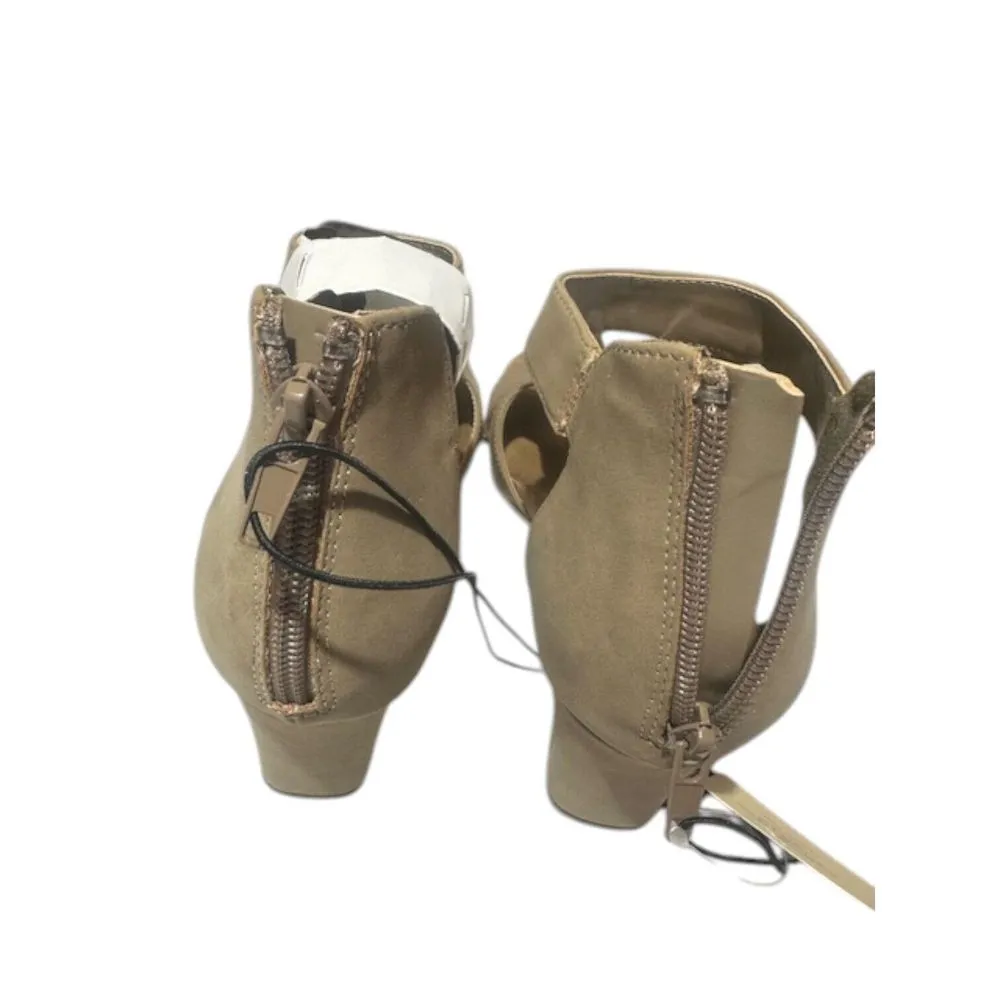 St. Johns Bay Taz Porchini Womens Sandals Size 10M Sand Memory Foam‎ - Image 4