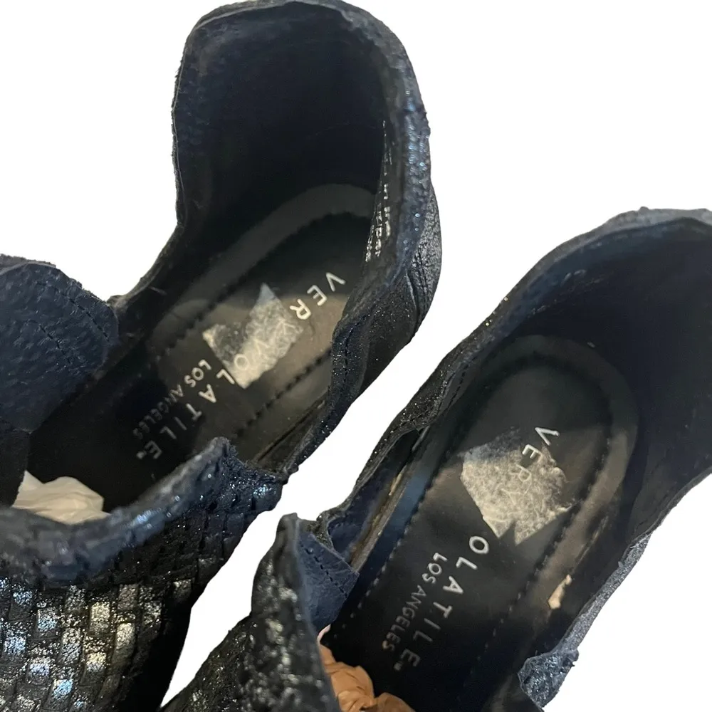 Very Volatile Malone Pewter Metallic Booties 6.5 - Image 11