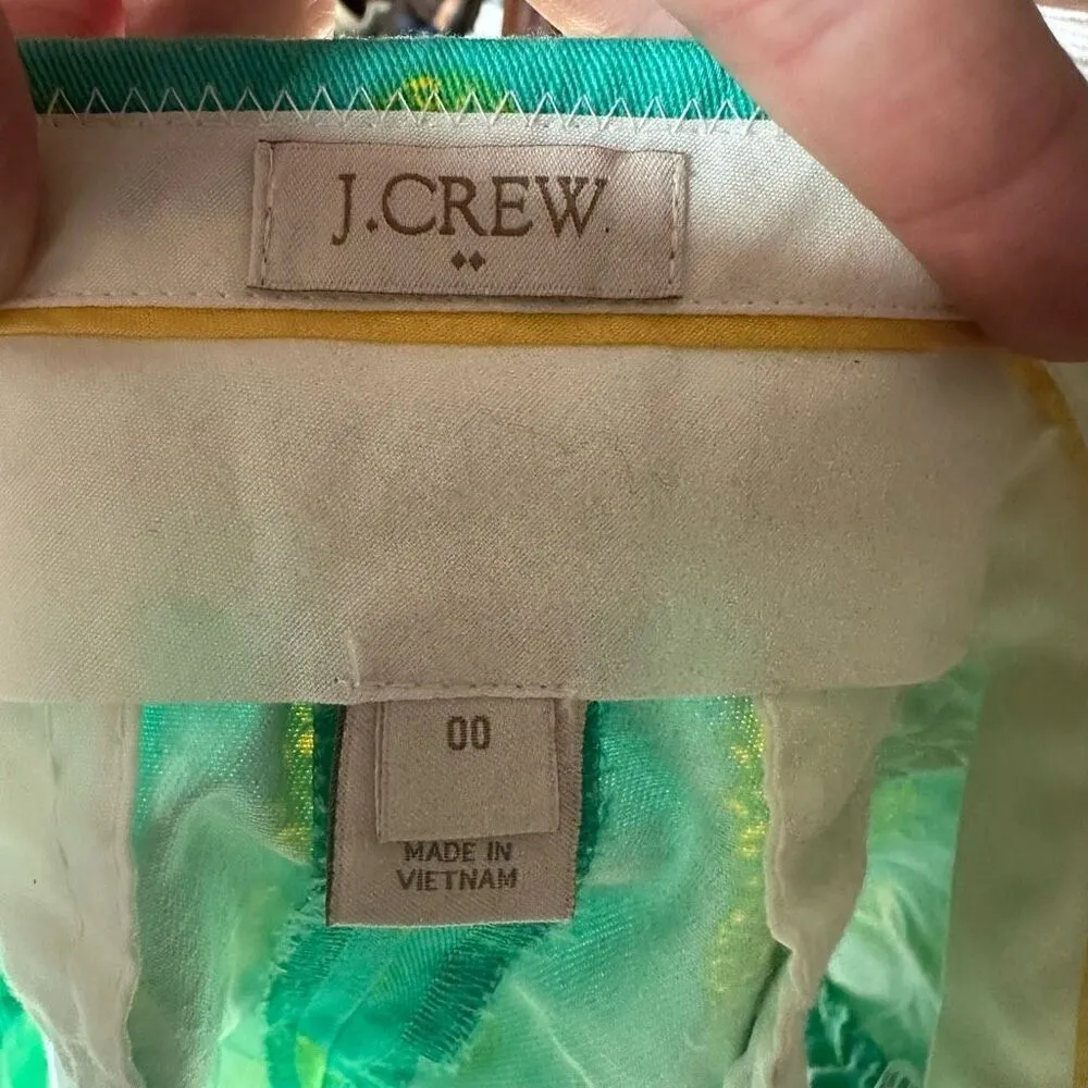 J Crew green pineapple print preppy flat front 00 shorts - Image 3