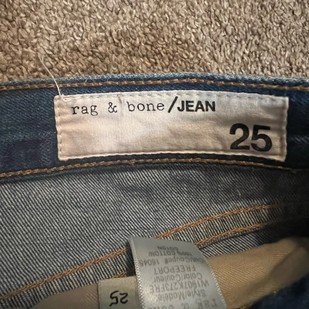 Low rise Rag & Bone shorts - Image 3