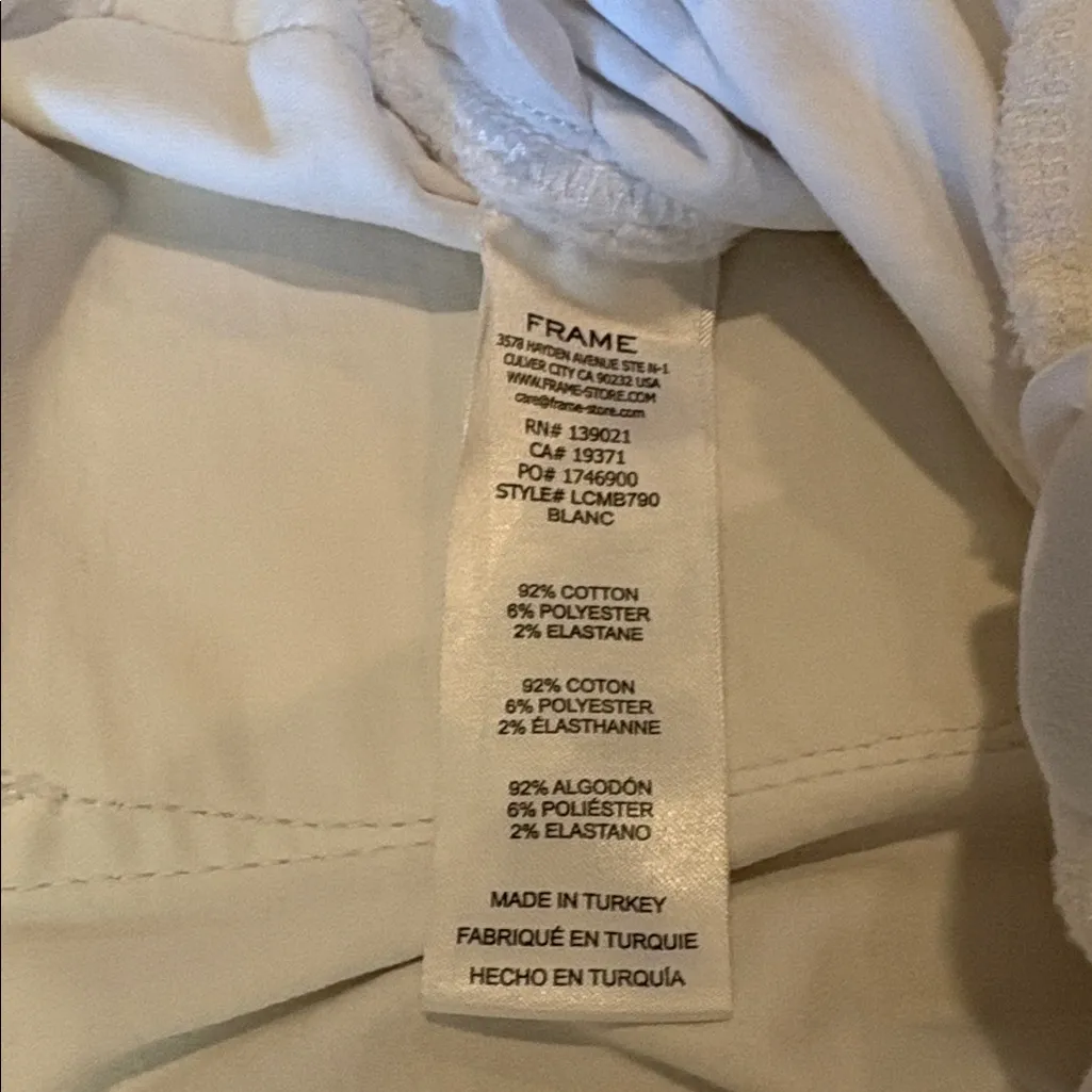 Frame Denim Blanc Flared Jeans - Image 5