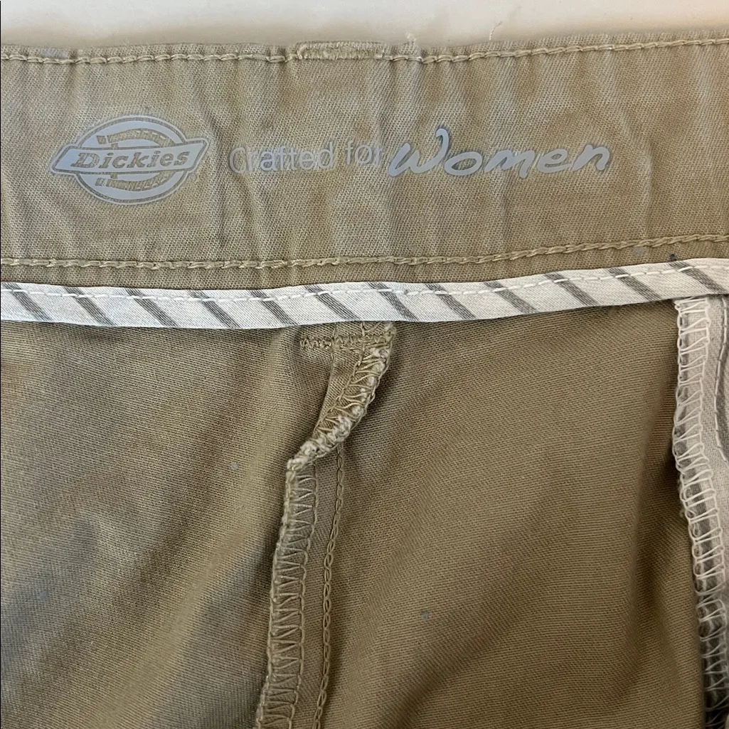 Dickies Casual Khaki Pants Size 22R - Image 5