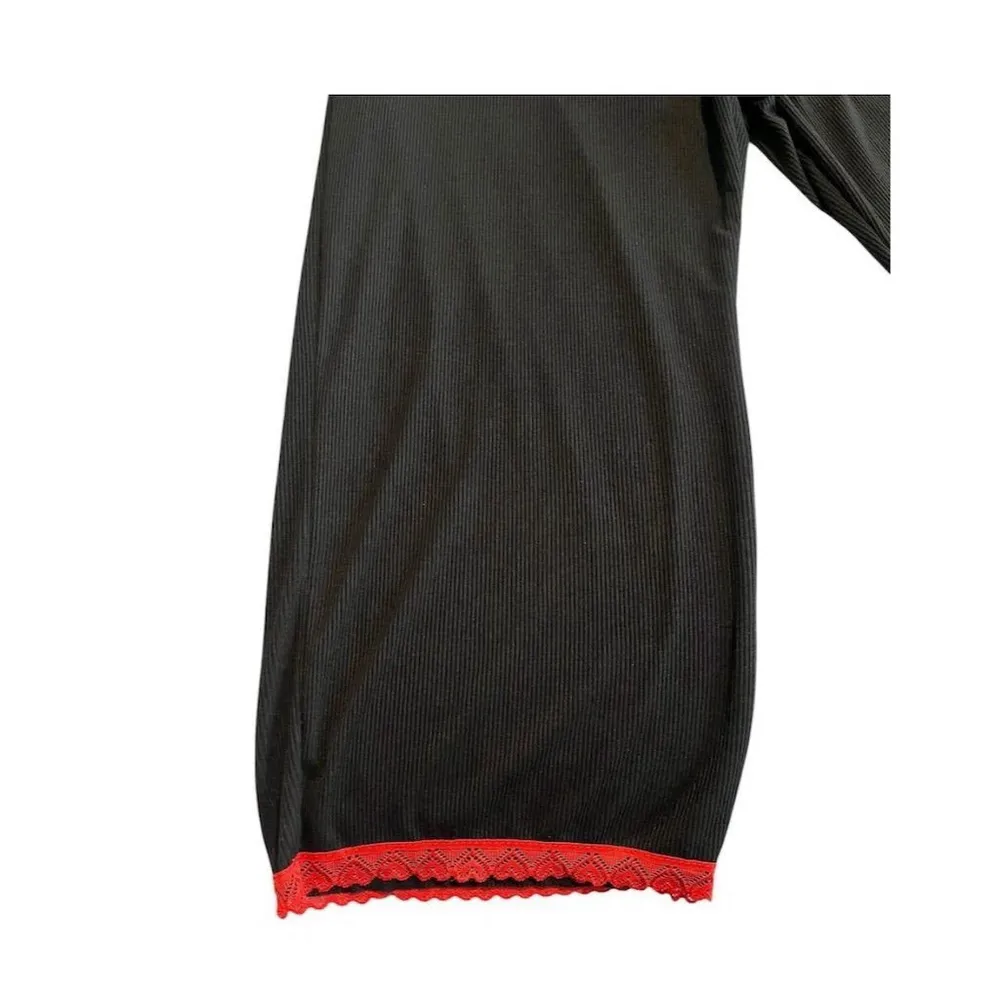 Love to Sleep Pajama Set 2 Piece Womens Size Small Black Red Cami Capri Bottoms - Image 5