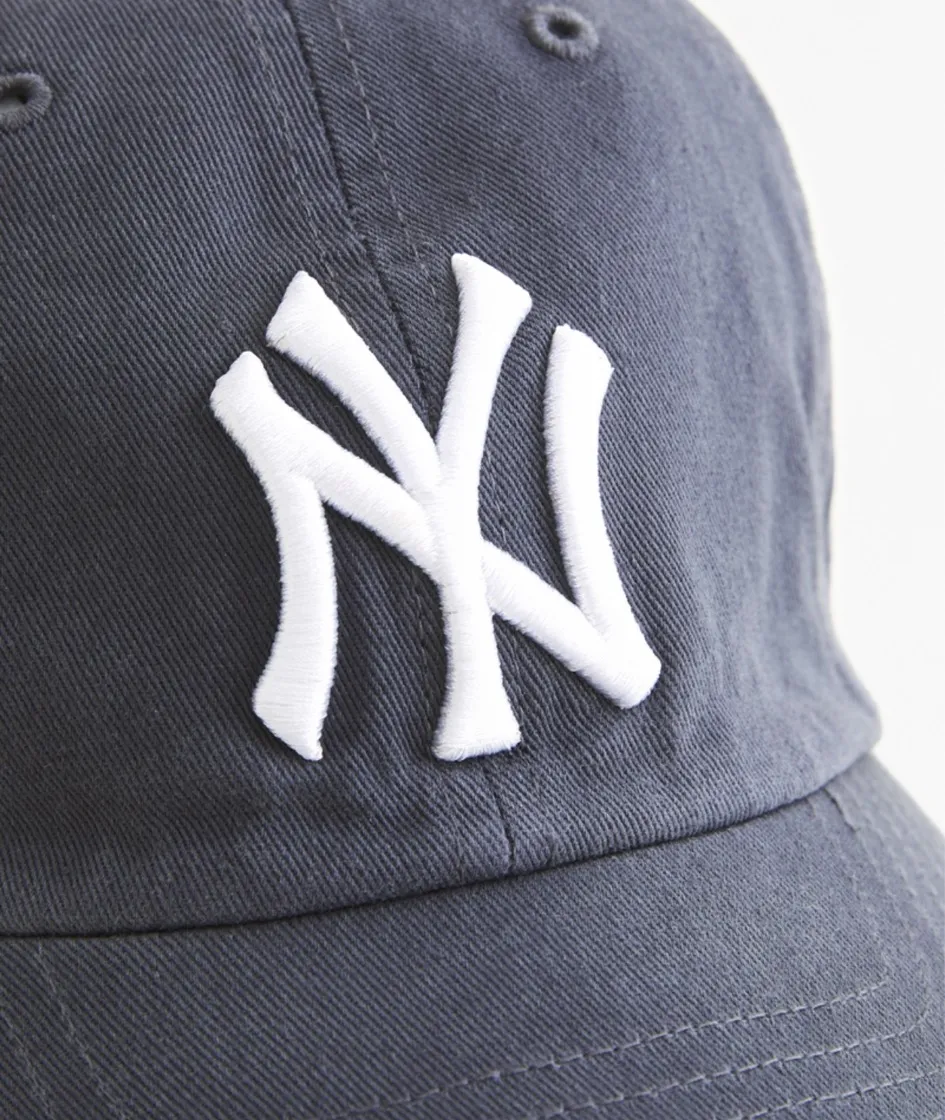 New York Yankees Hat - Image 3