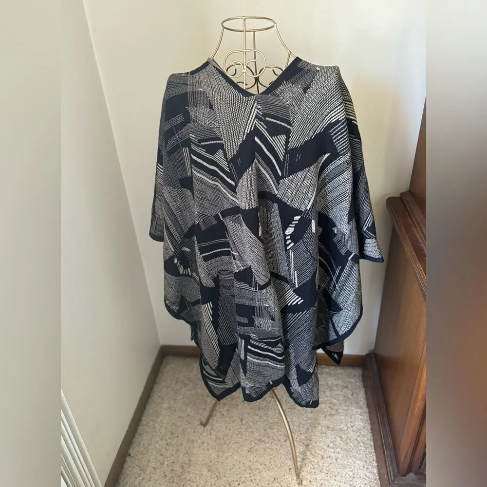 Chico’s black and white wrap one size 87% cotton - Image 6