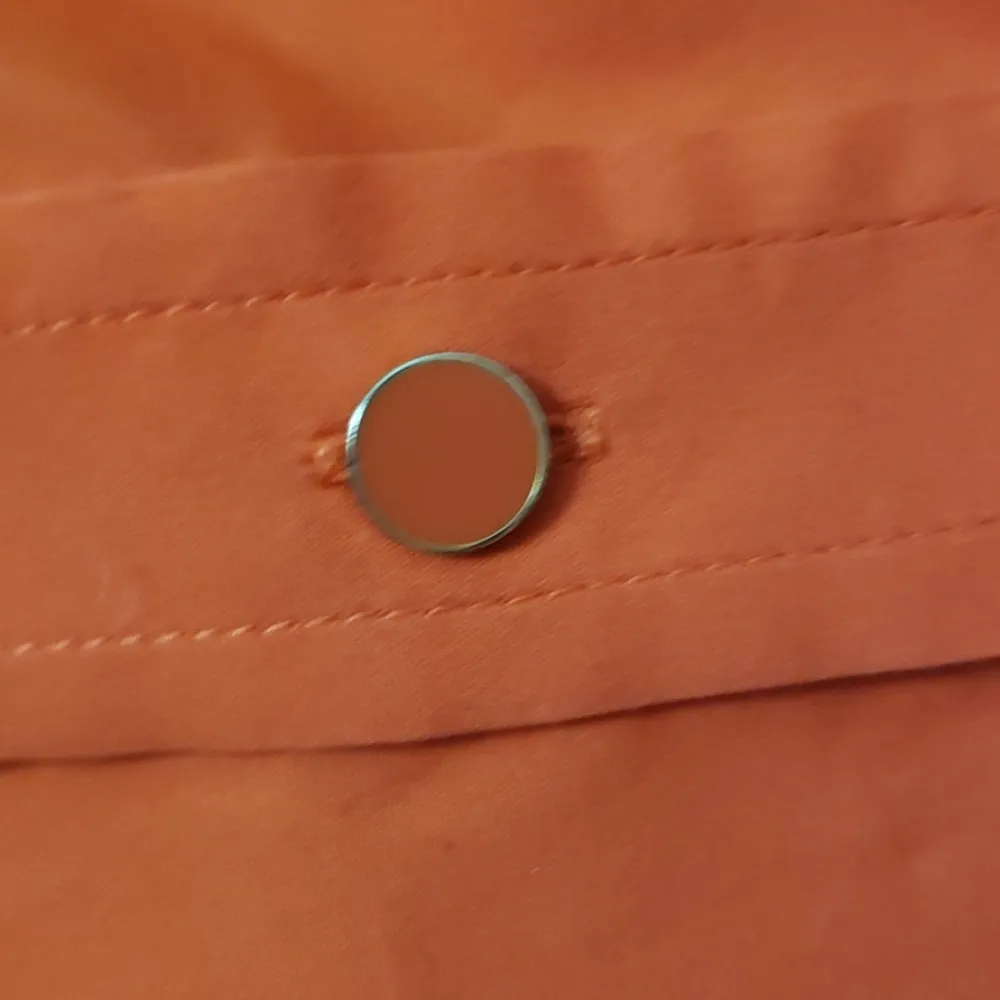 Ann Taylor fitted orange button down shirt NWOT - Image 4