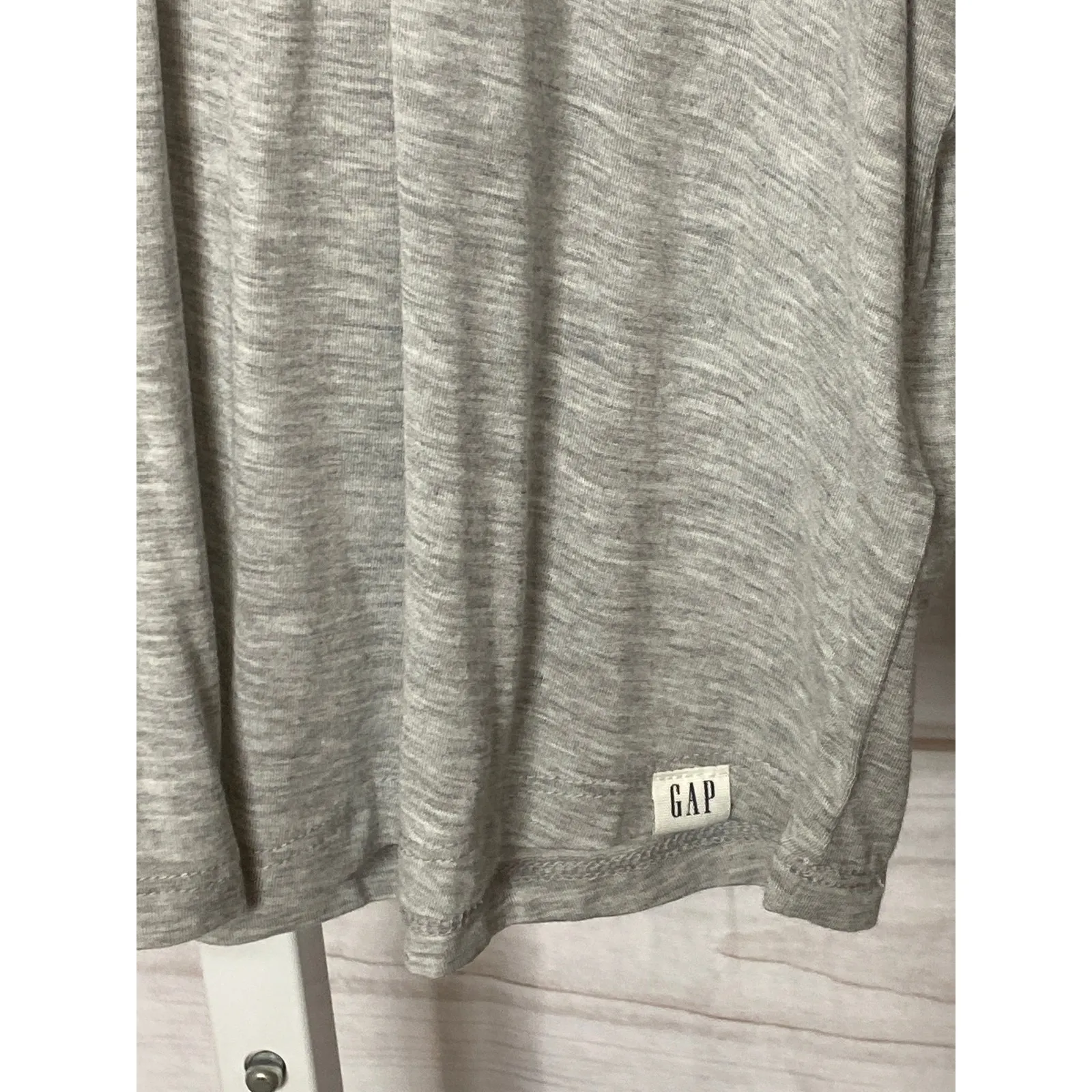 New Gap Body Forever Favorites Women's Small Grey Heather Long Sleeve Top - Image 2