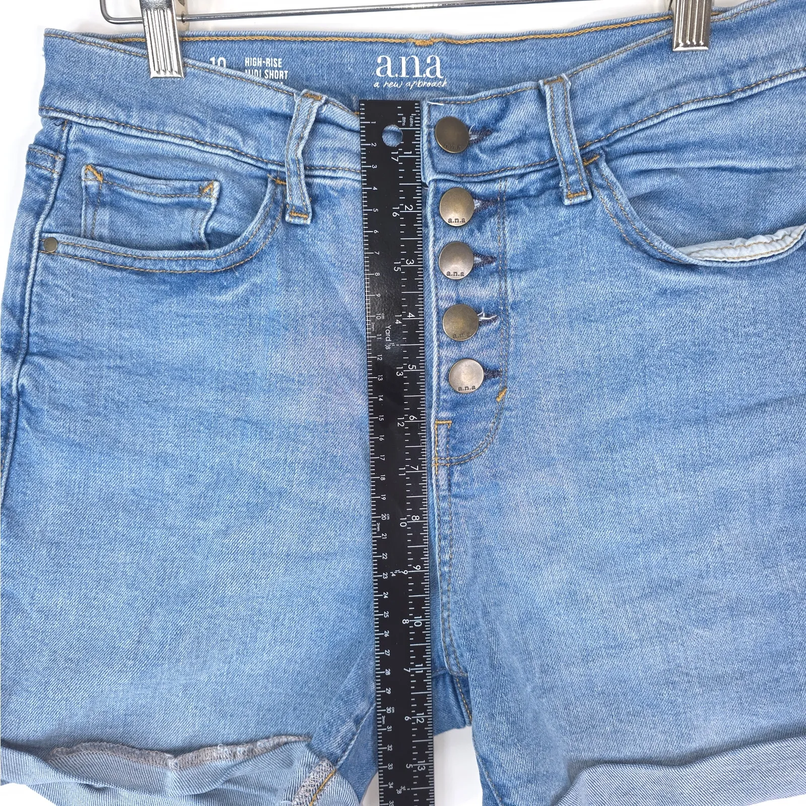 a.n.a A New Approach Shorts Womens 10 (30x5) High Rise Midi Short Button Fly Blue - Image 7