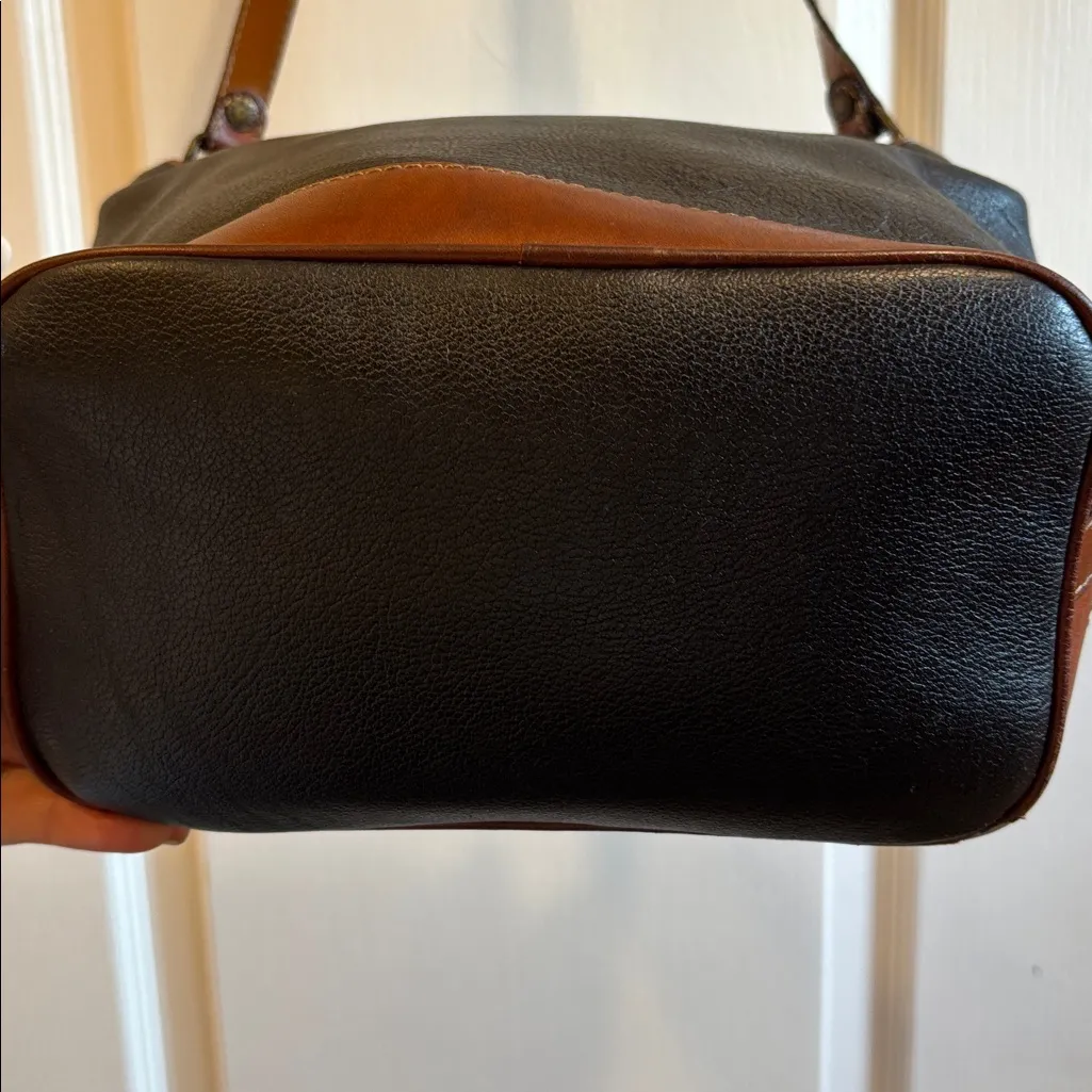 LUIGI BRAND ITALIAN VINTAGE TAN/BLACK PEBBLED LEATHER SHOULDER BAG SNAP CLOSURE Black - Image 10