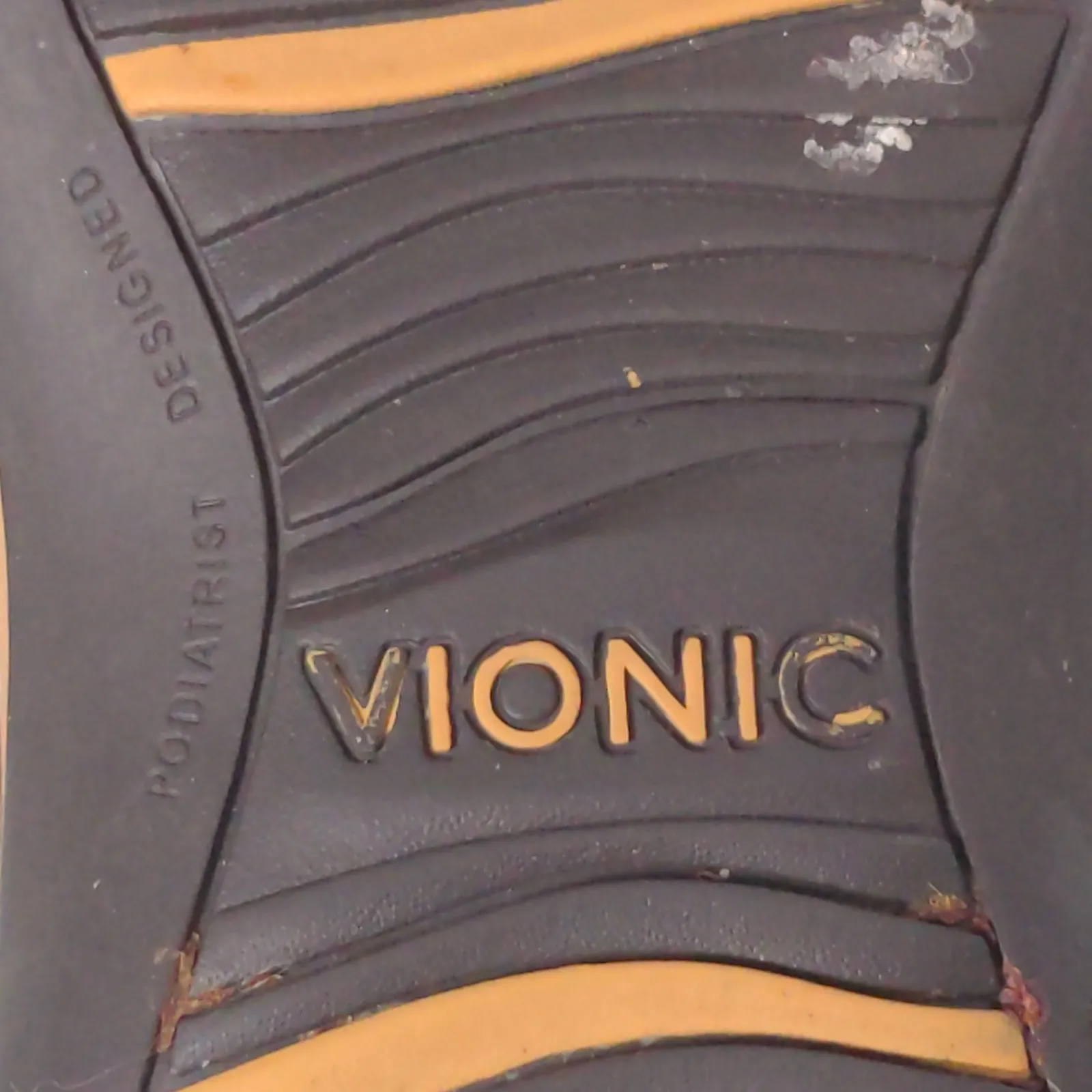 Vionic White Flip Flop Sandal Karina - Size 10-10.5 (est.) - Image 12