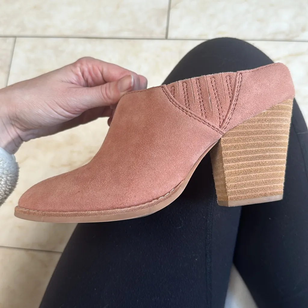 Rosalee Pink Suede Half Mule - Image 4