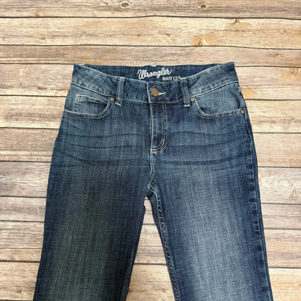 Wrangler Dark Wash Faded Raw Edge Cut Off Boot Leg Mid Rise Womens Jeans 5 X 32 - Image 2