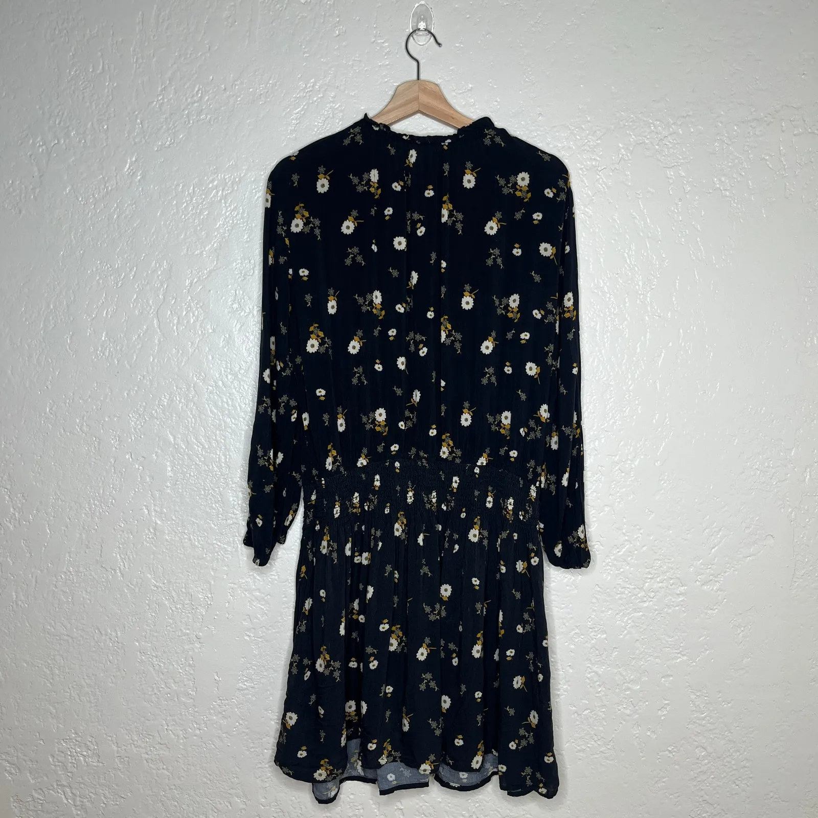 Velvet Women's Leslie Printed Challis Dress Black High Neck Long Sleeve Large - Image 4