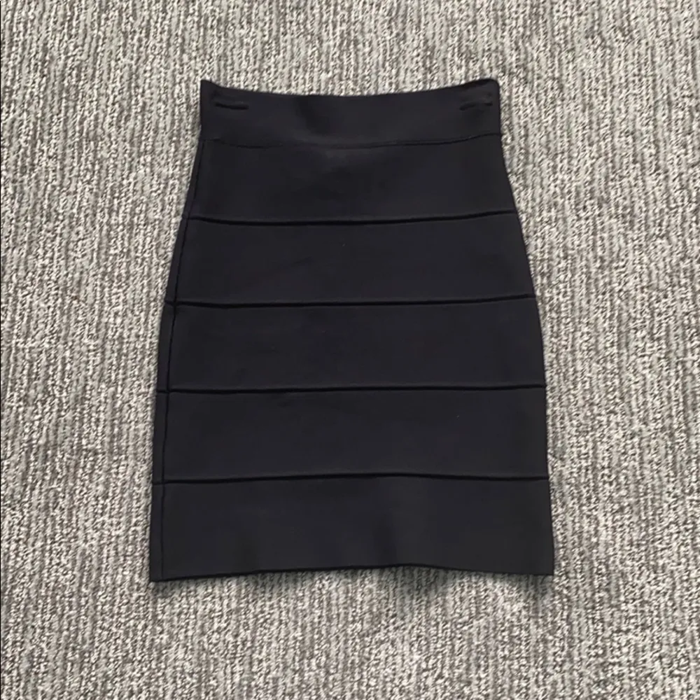 BCBG Maxazaria Bodycon Bandage Skirt - Image 8
