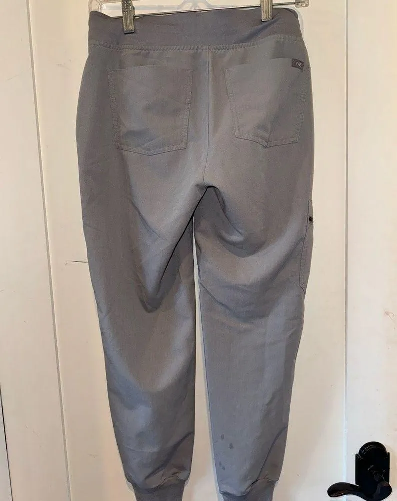 FIGS Zamora Jogger & Casma Top - Image 7