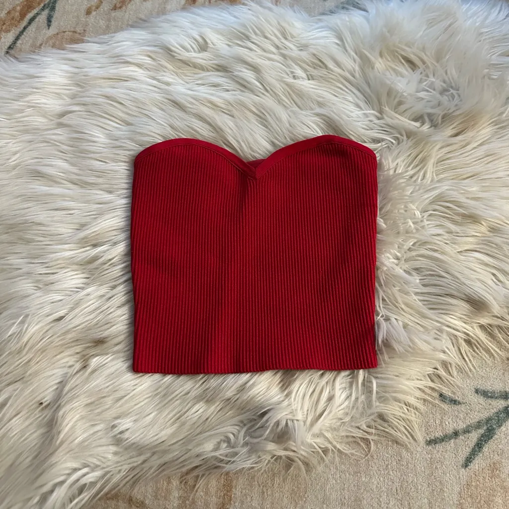 ARITZIA Babaton Ribbed Strapless Tube Top In Red - Image 2