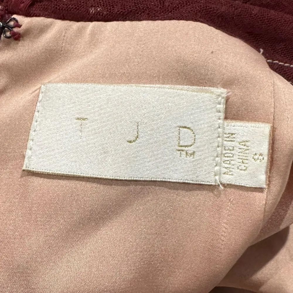 TJD The Jetset Diaries Lace Cutout Mini Dress Maroon Cream Women’s Small - Image 5