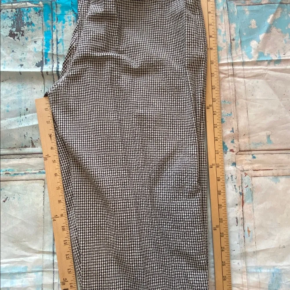 Cappagallo Petite Black & White Seersucker Capris Size undefined - Image 7