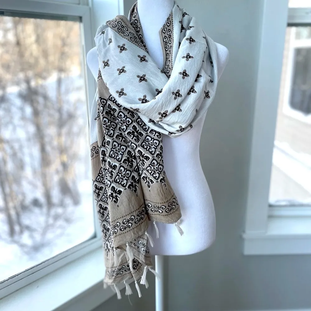Vintage Tan White Brown Block Print Scarf with Fringe - Image 9