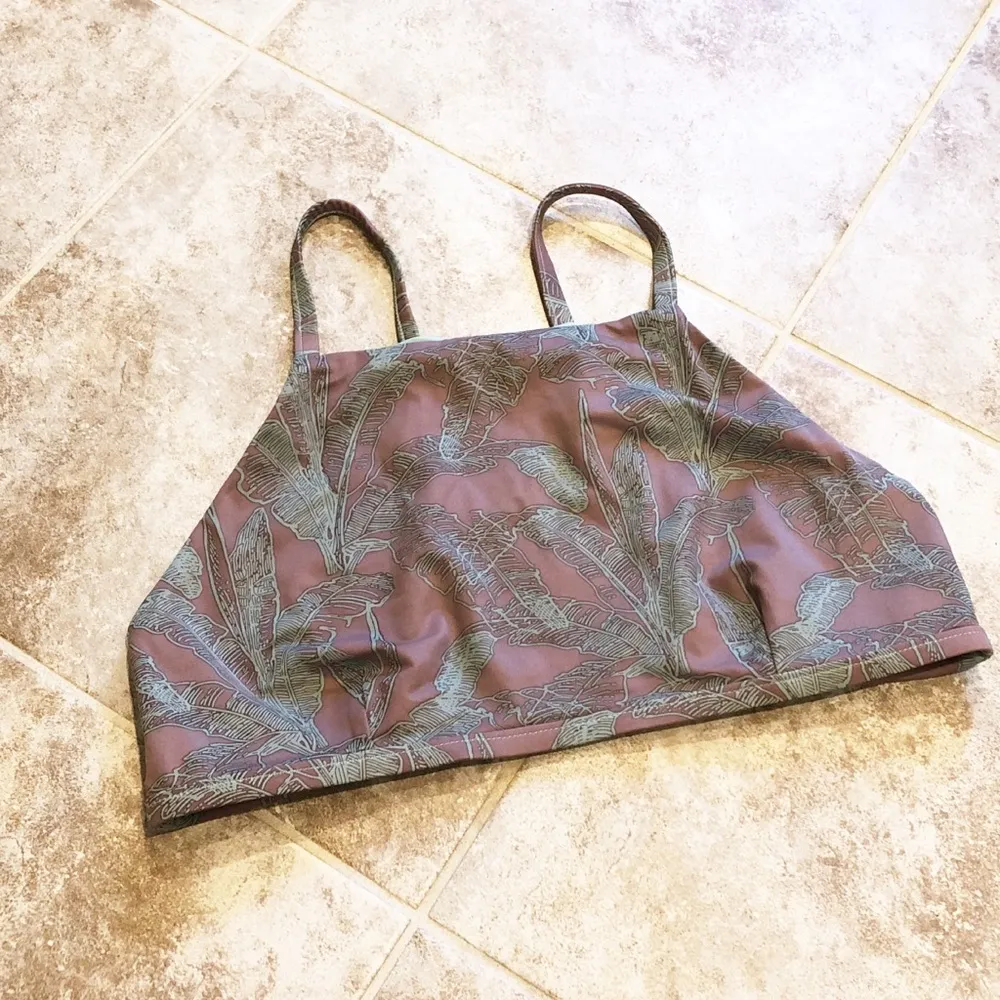 RVCA 🆕  Palmer reversible bikini crop … - Image 6