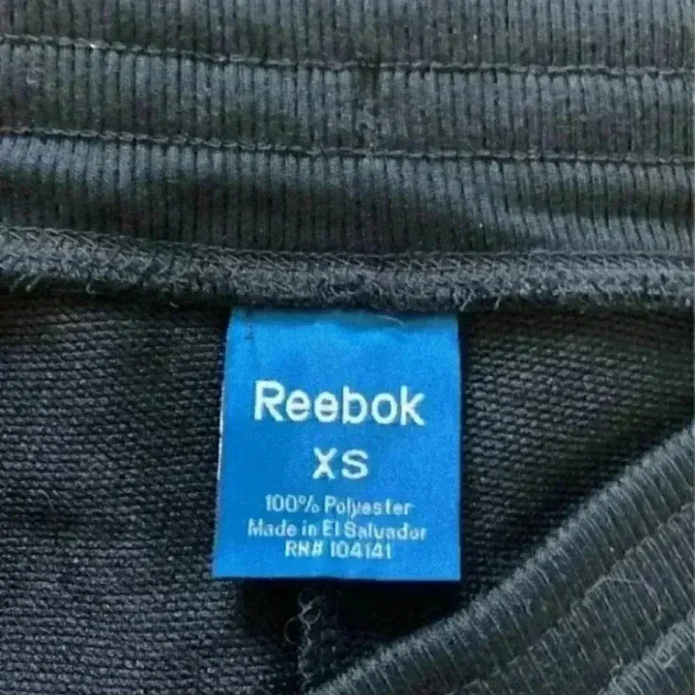 ⭐️ Reebok sweatpants / athletic pants in size xs - Image 4