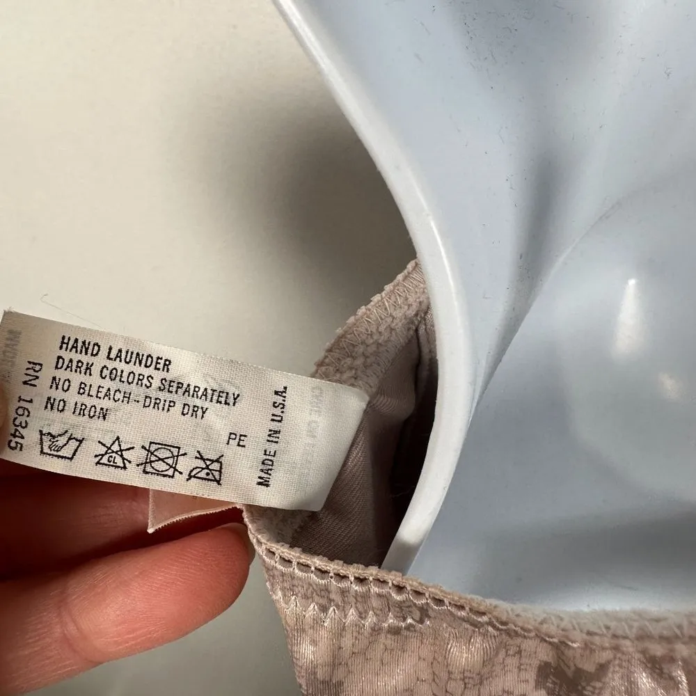 Vintage Cabernet 34DD Bra 2321 Satin Beige Double Knot Animal Print Size undefined - Image 8