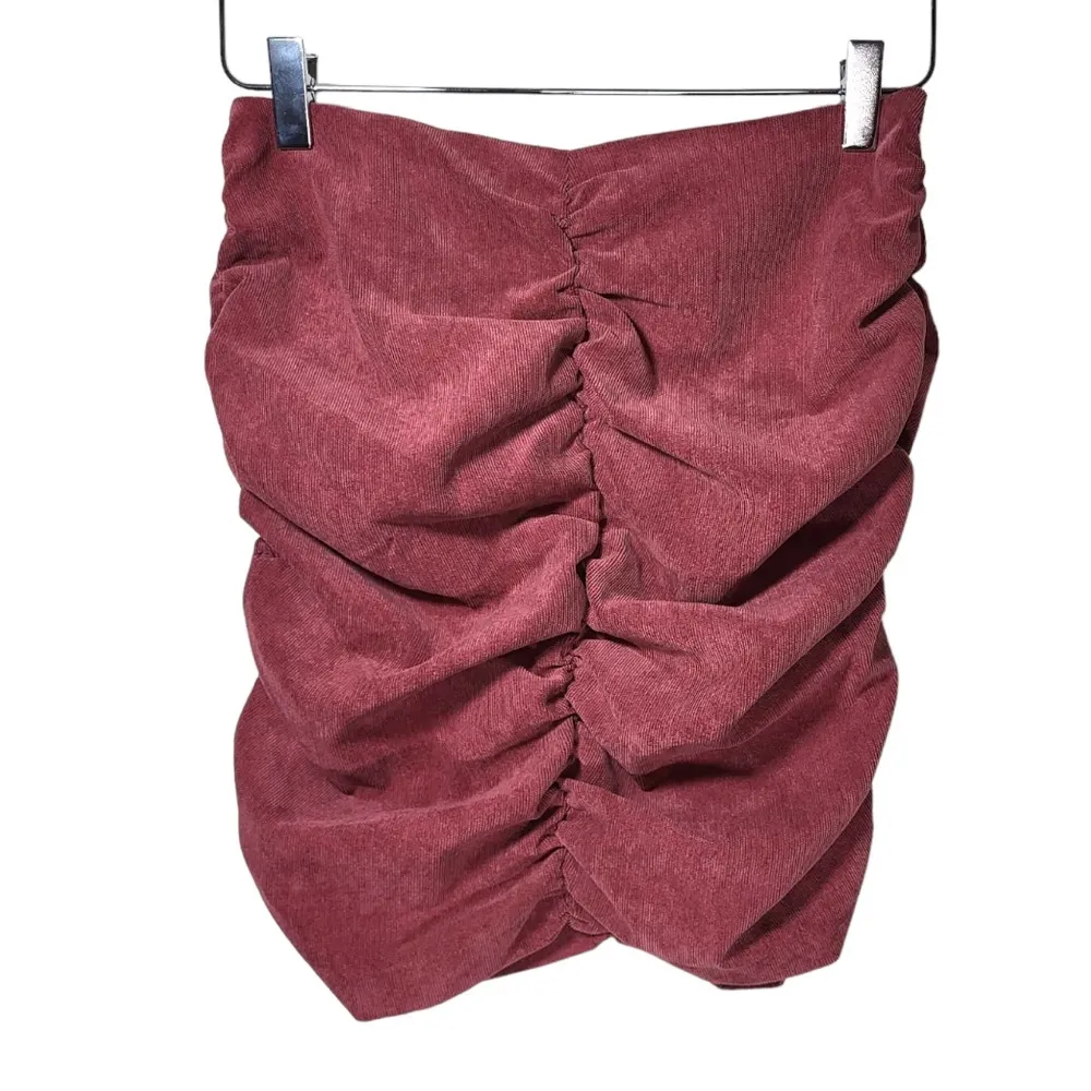 NWT Zara Corduroy Draped Ruched Mini Skirt in Dark Mauve - Image 4