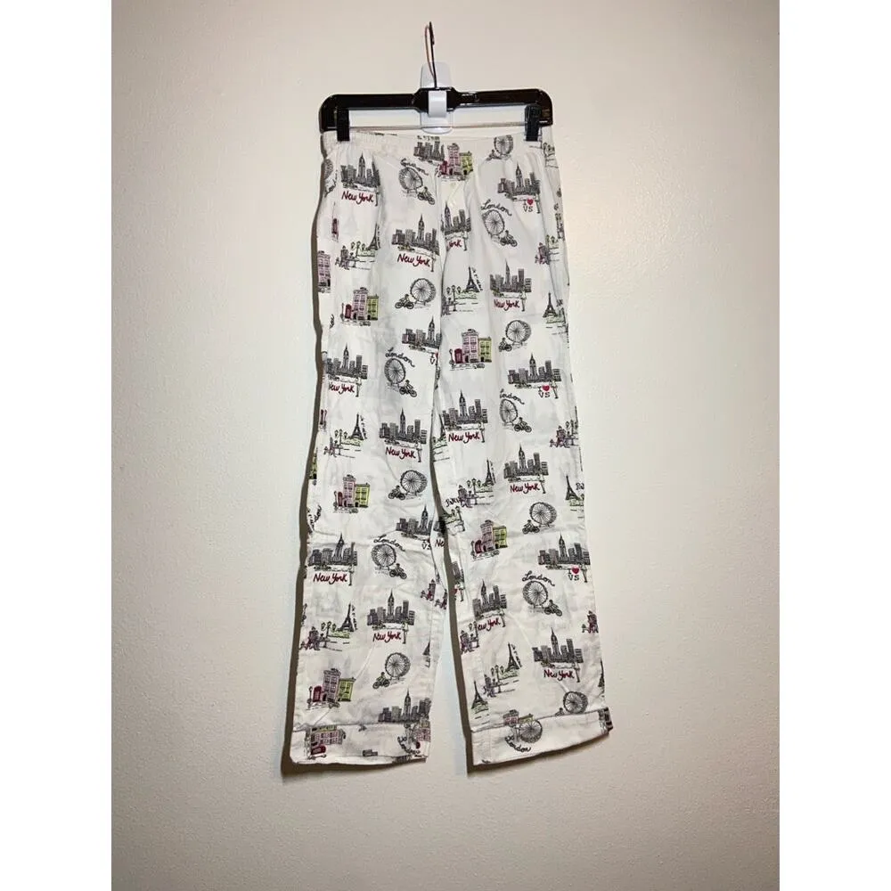 Victoria's Secret Pajama Set Flannel Top Bottom New York London Paris White XS - Image 4