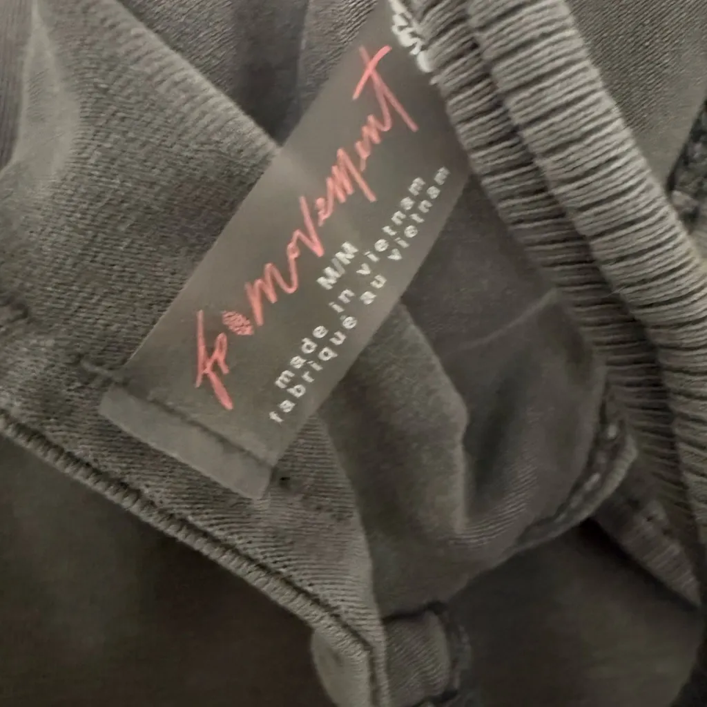 Free People Hot Shot Mini Dress! Gray Size M - Image 4