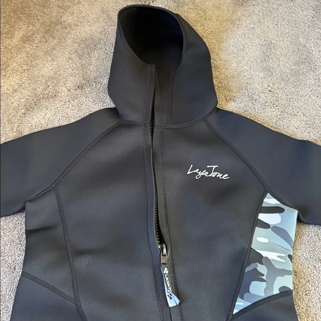 Layatone UV50+ Hooded Wetsuit SIZE L Black Size L - Image 2