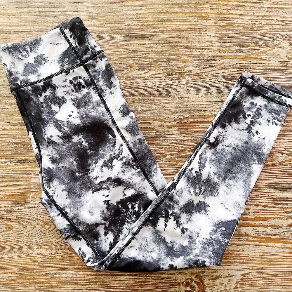 💖PLT Black Tie Dye Acid High Rise Gym Leggings💖 - Image 3