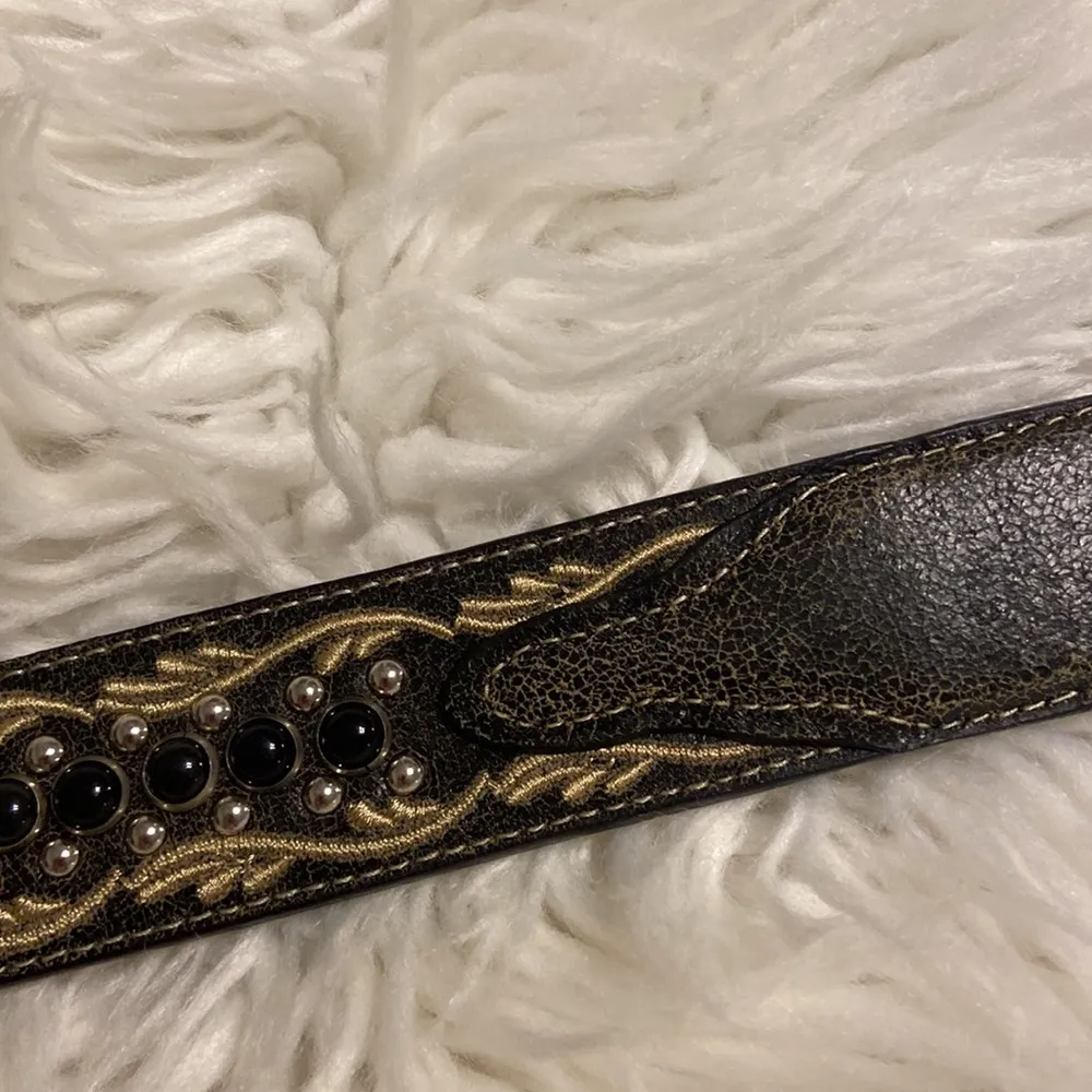 Nocona Gray and Silver Western Belt with Ornate Buckle size S 1/2” wide - Image 12