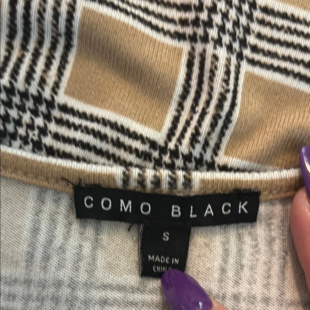 Como Black rhinestone embellishment top - Image 10