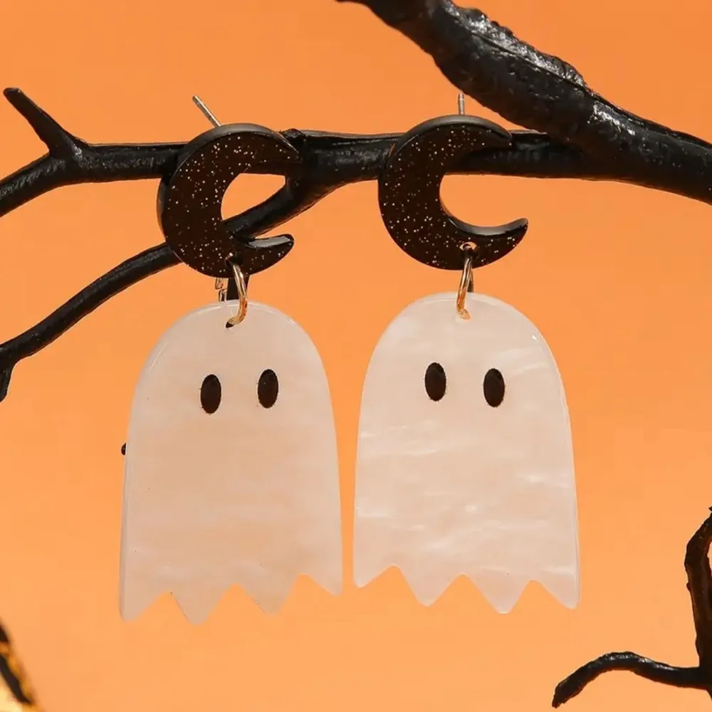 BLACK MOON GHOST acrylic earrings White - Image 3