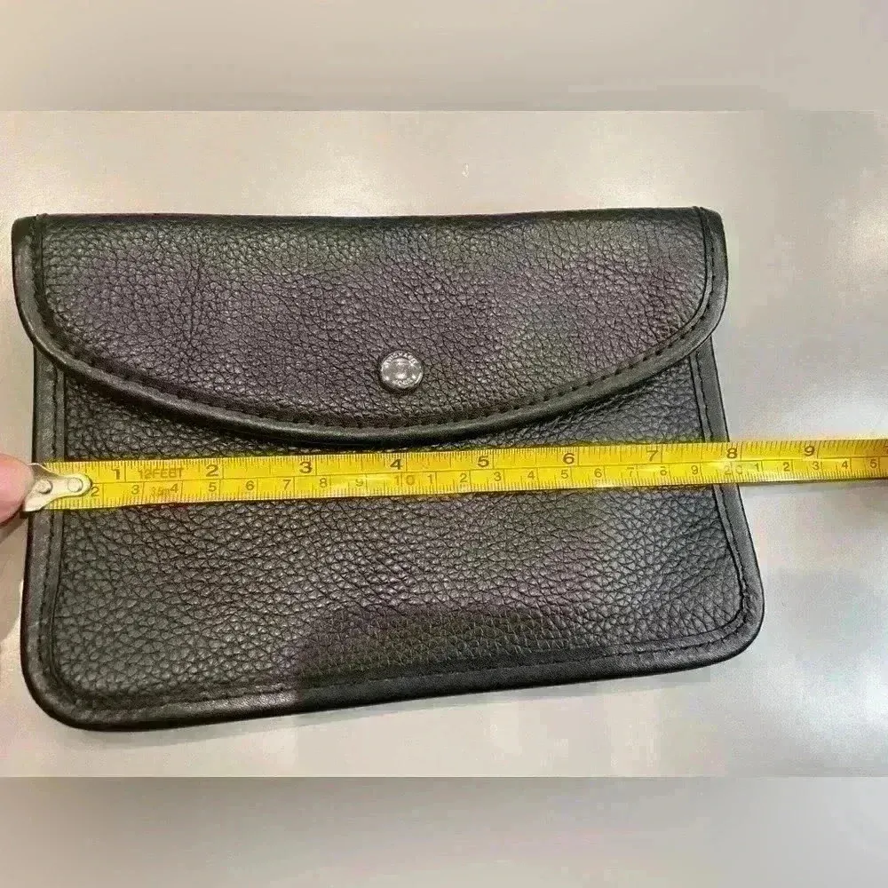 Michael Kors  Black Leather Clutch Wristlet‎ Wallet - Image 3