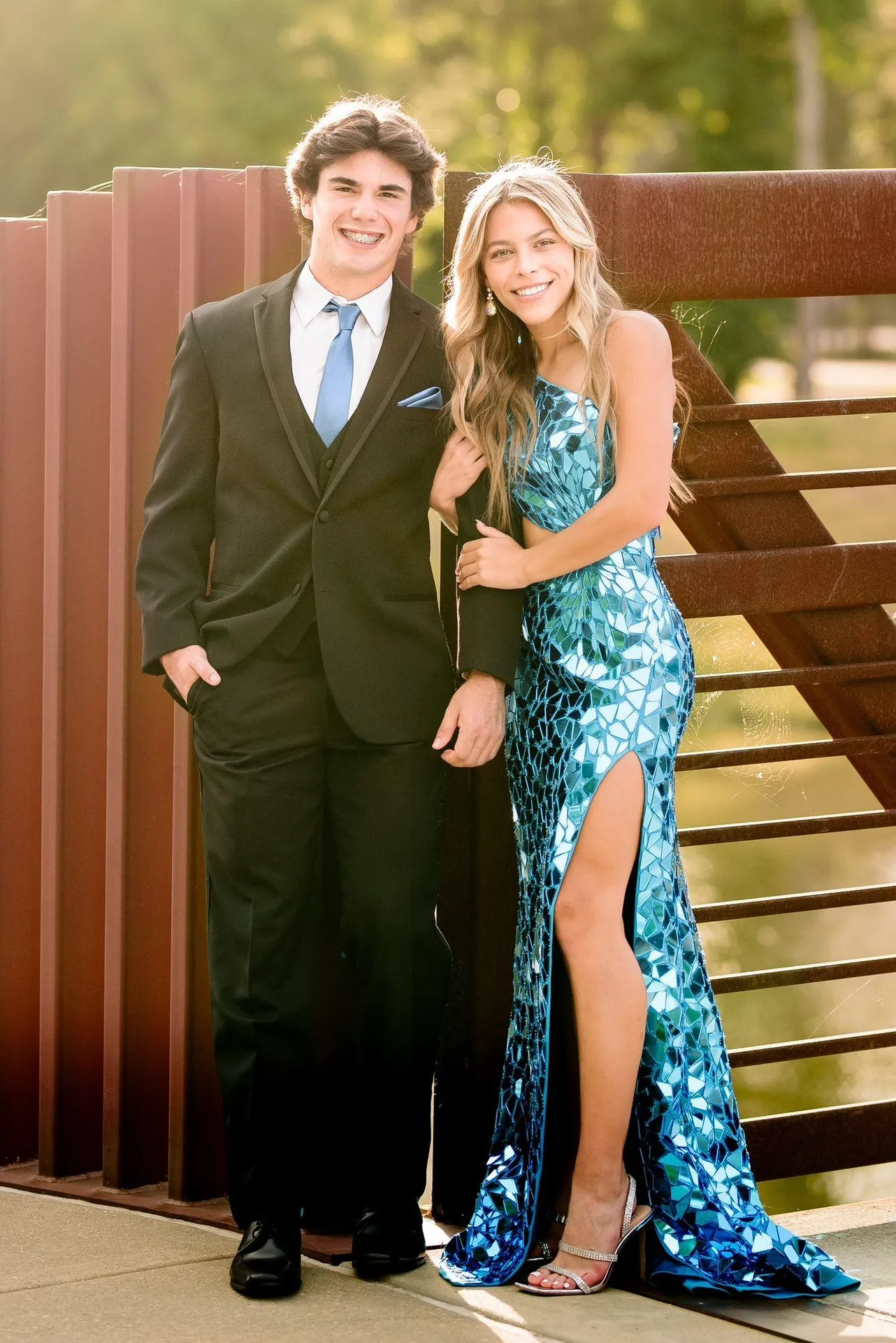 Sherri Hill mirror prom dress - Image 5