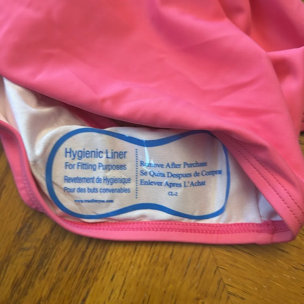 Tommy Hilfiger Women's One Piece Keyhole Ring Detail Swimsuit nwt size 18 - Image 12