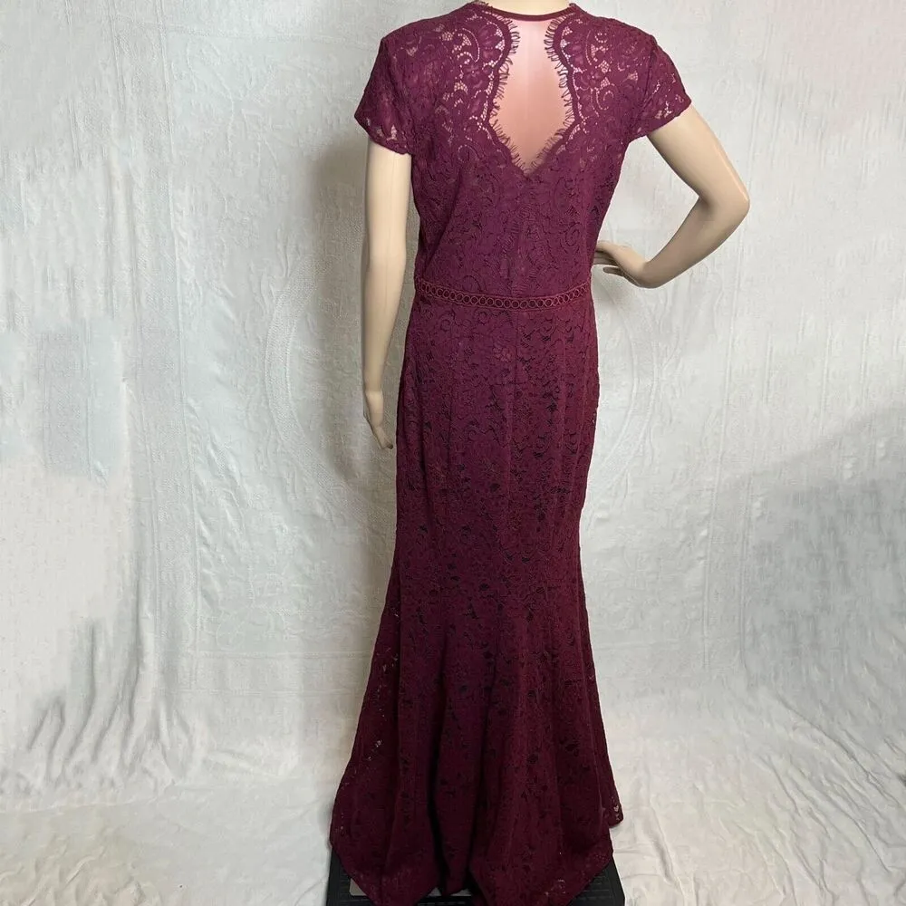 JS Collections Lace Mermaid Dress - Image 3