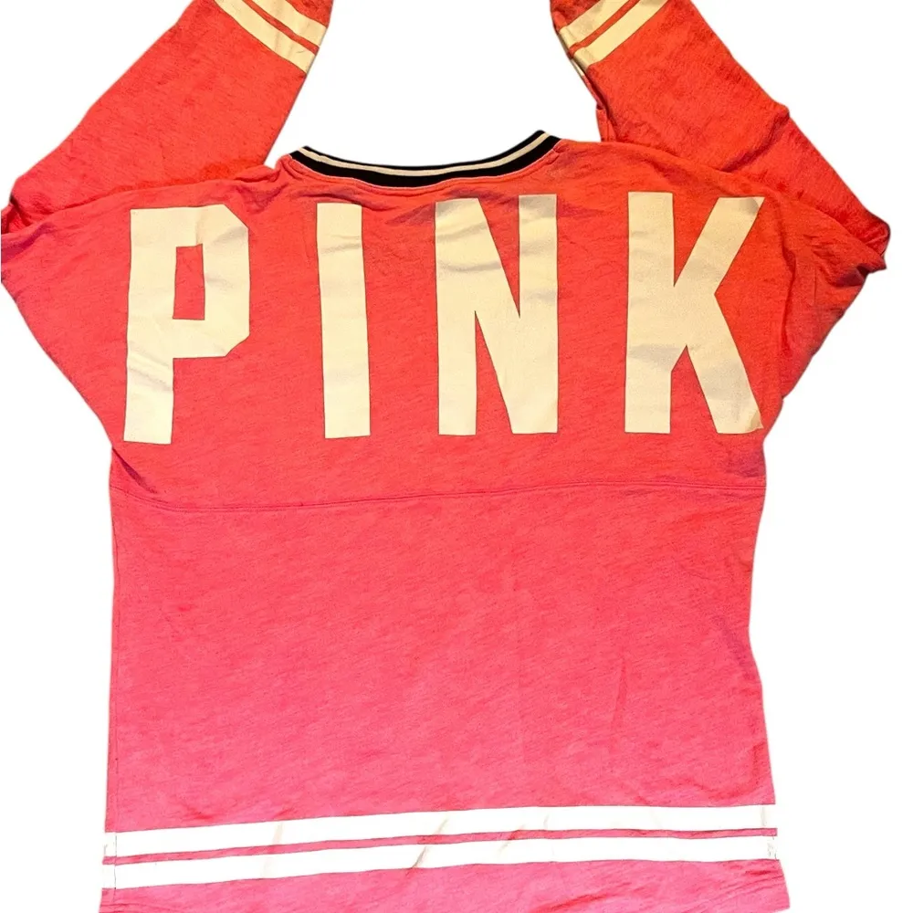 Victoria's Secret‎ Pink Logo Oversized Pink Shirt Size Medium Y2K Barbiecore - Image 2